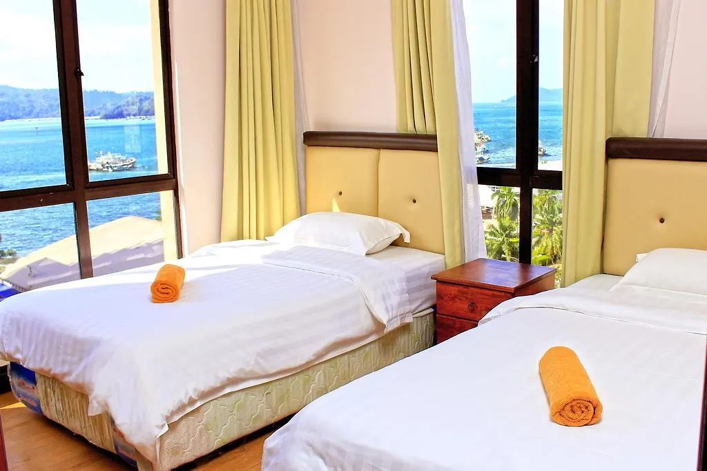 Marina Court Kota Kinabalu-Stay And Get Cash Rebate 0*,  Ma­lay­sia